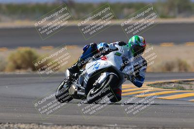 media/Oct-08-2022-SoCal Trackdays (Sat) [[1fc3beec89]]/Turn 14 (1050am)/